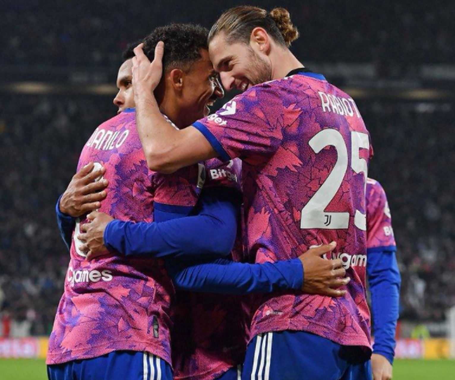 包含Rookie连续三场比赛得分超过绝杀,尤文图斯挑战极限!的词条开云棋牌入口