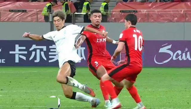 关于风云突变成都蓉城清晨远射贴柱,德国杯版图或变,赛场秩序良好,轮换策略成焦点的信息开云棋牌官网